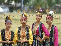 Pakaian Tradisional