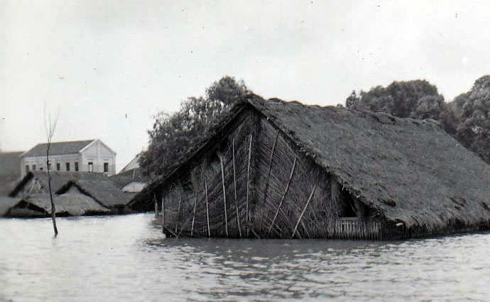 Aerial view of submerged farmlands during the 1931 China floods