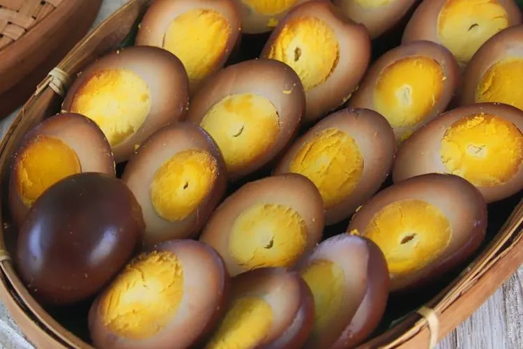 Telur Bacem