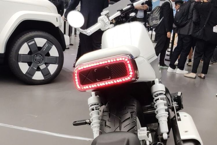 Chery Pamer Motor Listrik