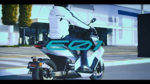 Yamaha E01: Menakar Masa Depan Skutik Listrik di Indonesia